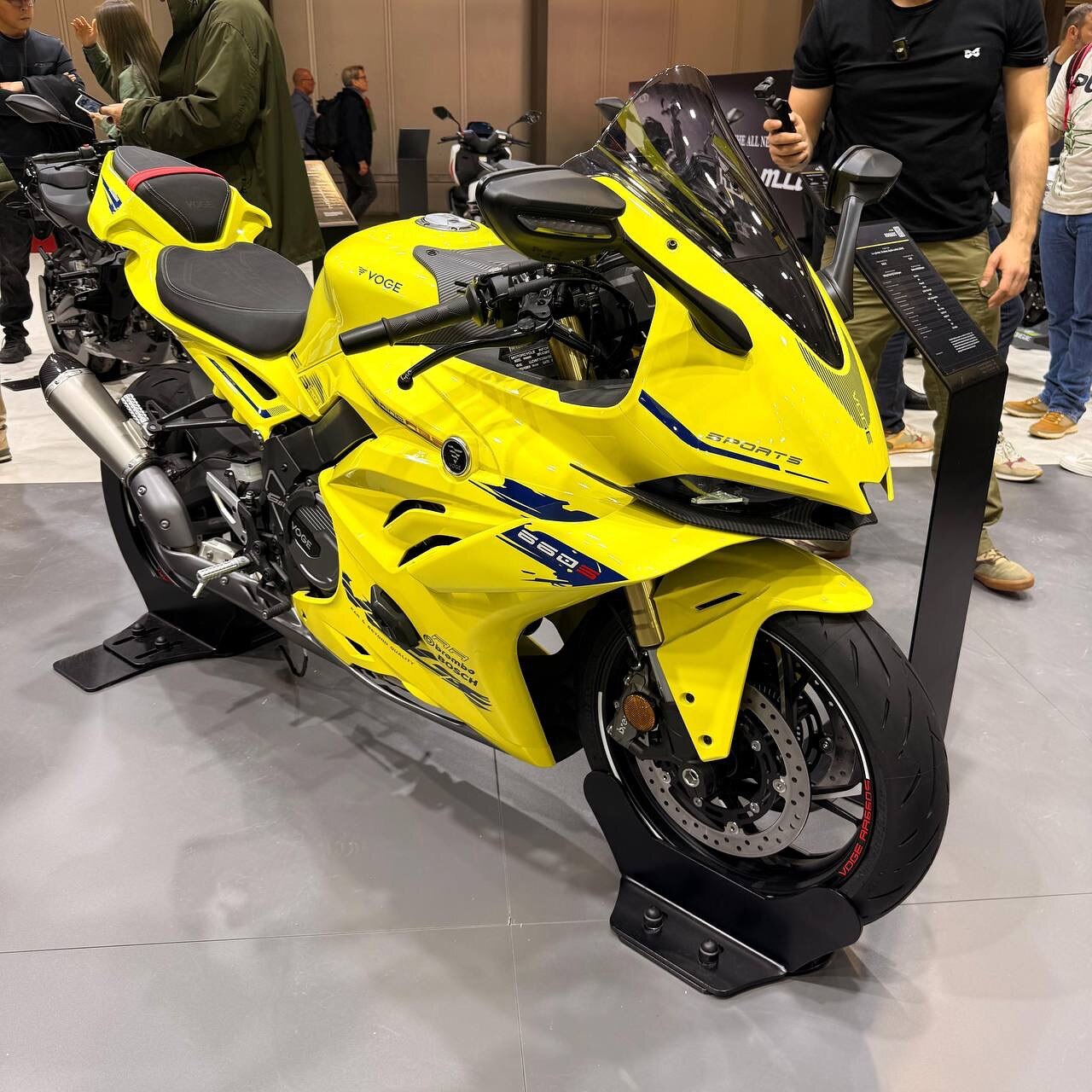 Voge RR660S (foto: MotorideSA, CC BY-SA 4.0, Wikimedia Commons)