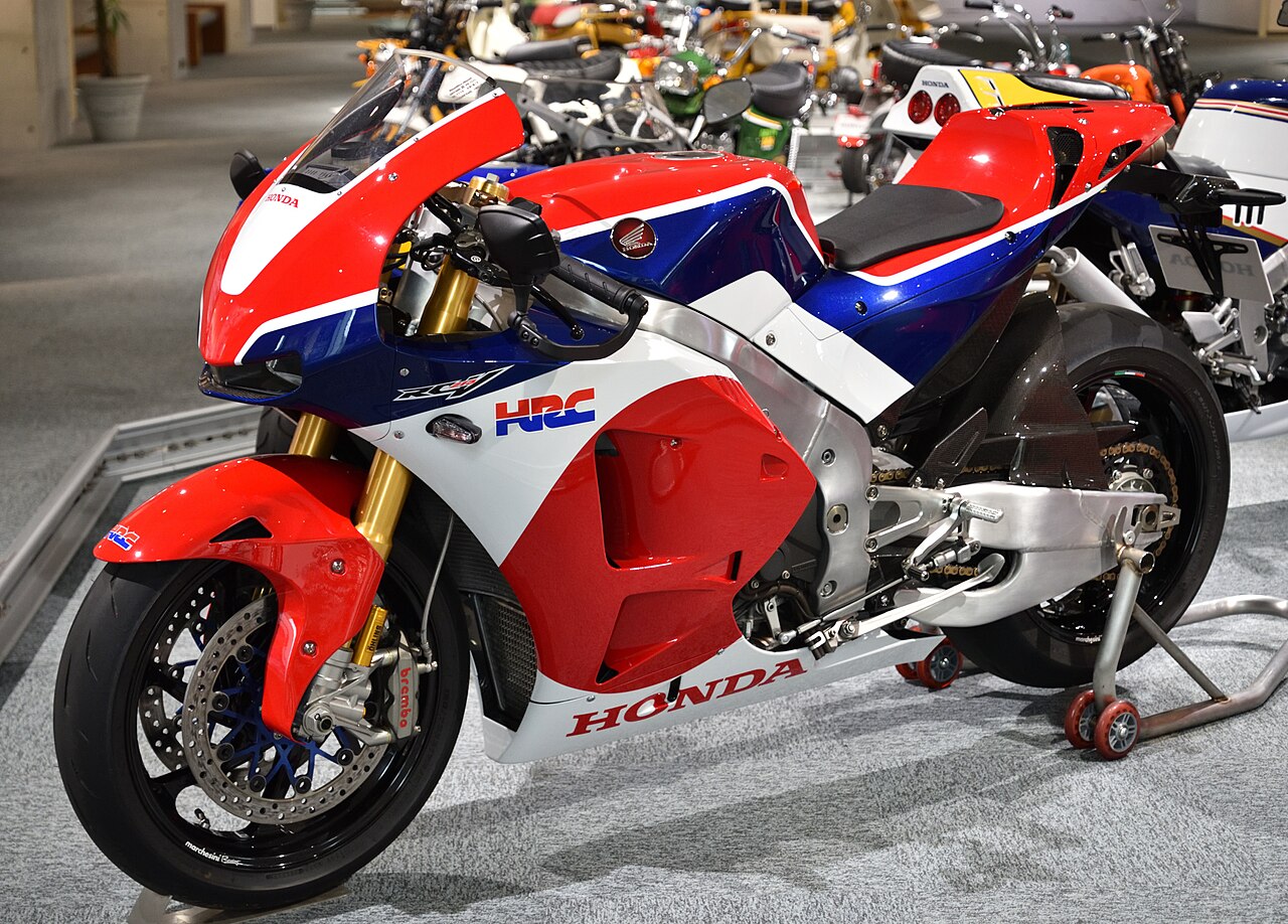 Honda RC213V-S (foto: Rikita, CC BY-SA 4.0, Wikimedia Commons)