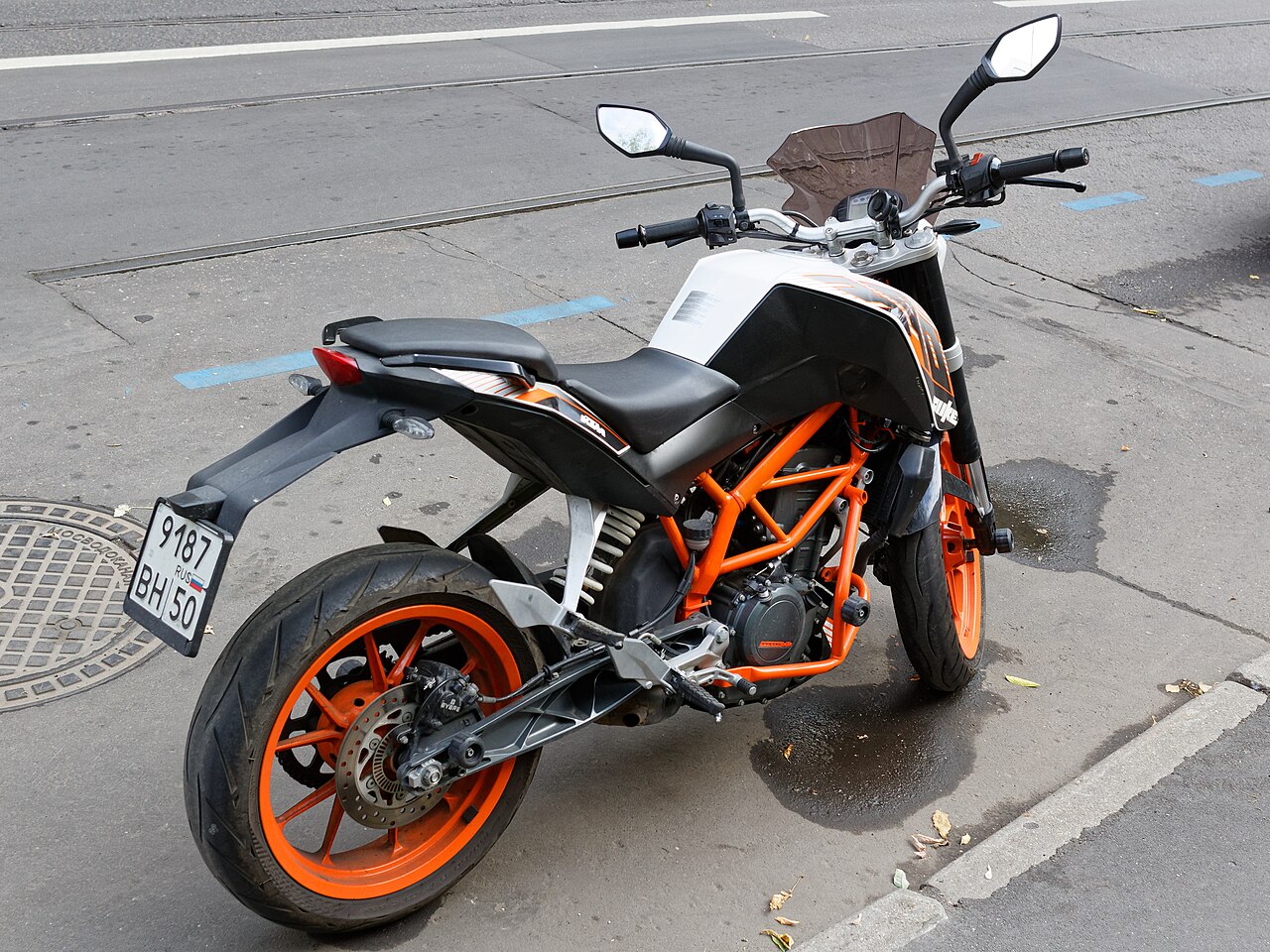 KTM 390 Duke (foto: Retired electrician, CC0, Wikimedia Commons)