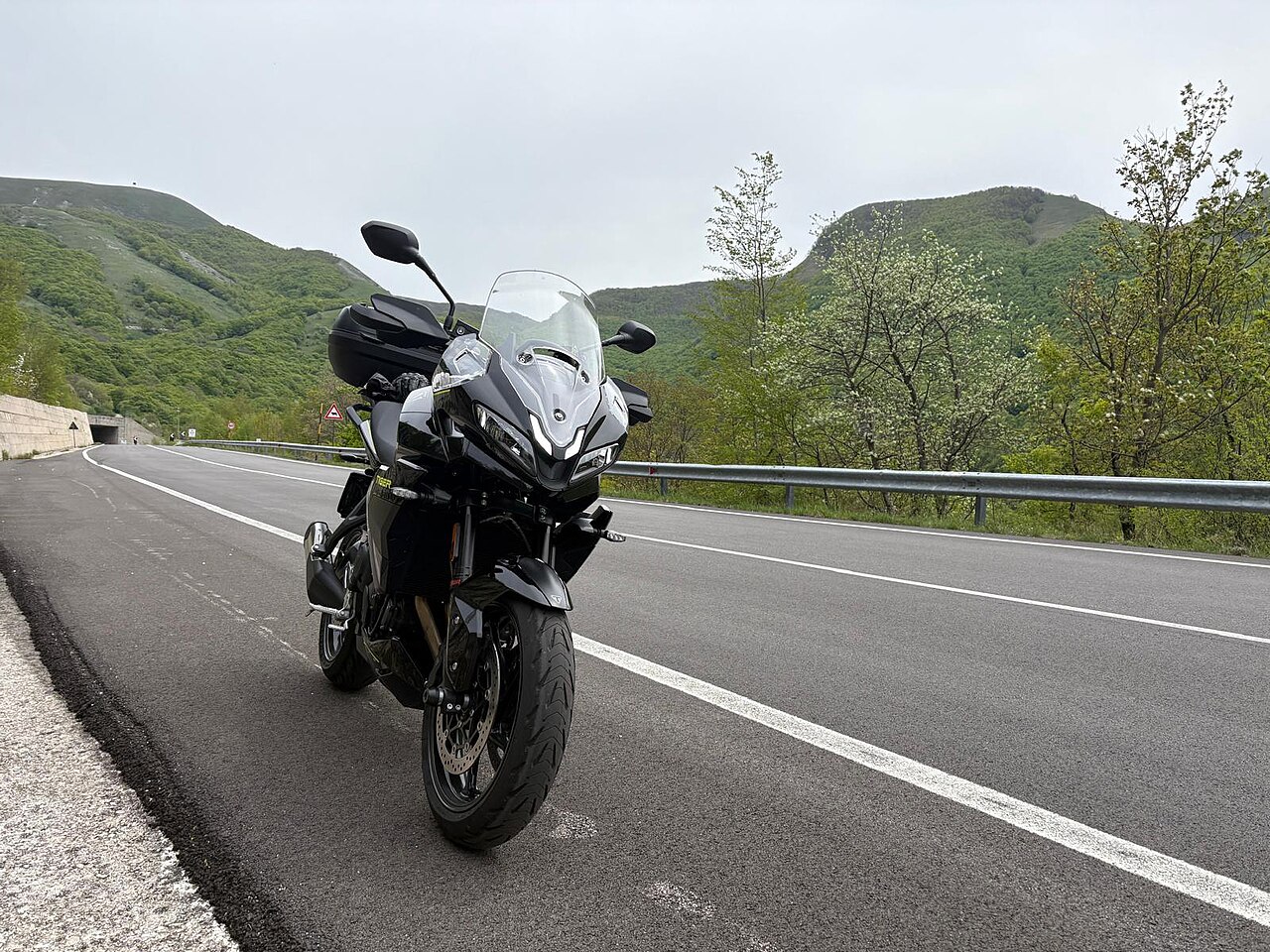 Triumph Tiger Sport 800 (foto: Rootberto, CC0, Wikimedia Commons)